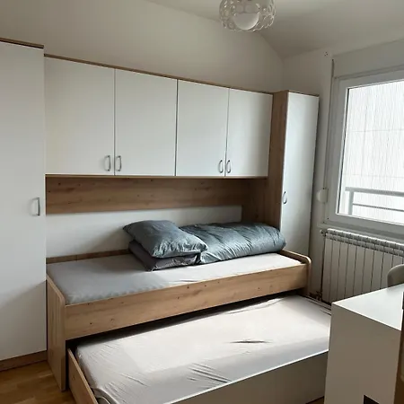 Stan Na Dan Apartment Veternik